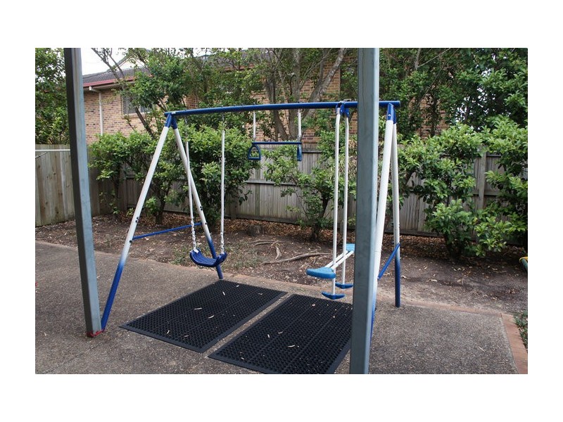 121 Golden Avenue, Calamvale QLD 4116