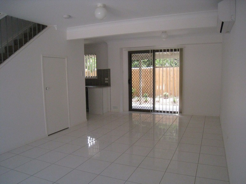 5/5 Cotterell Road, Kallangur QLD 4503