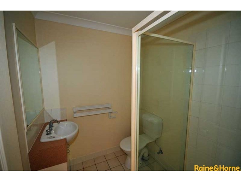 10 Chapman Place, Oxley QLD 4075