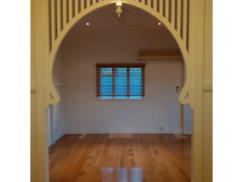 33 Marne Rd, Albion QLD 4010