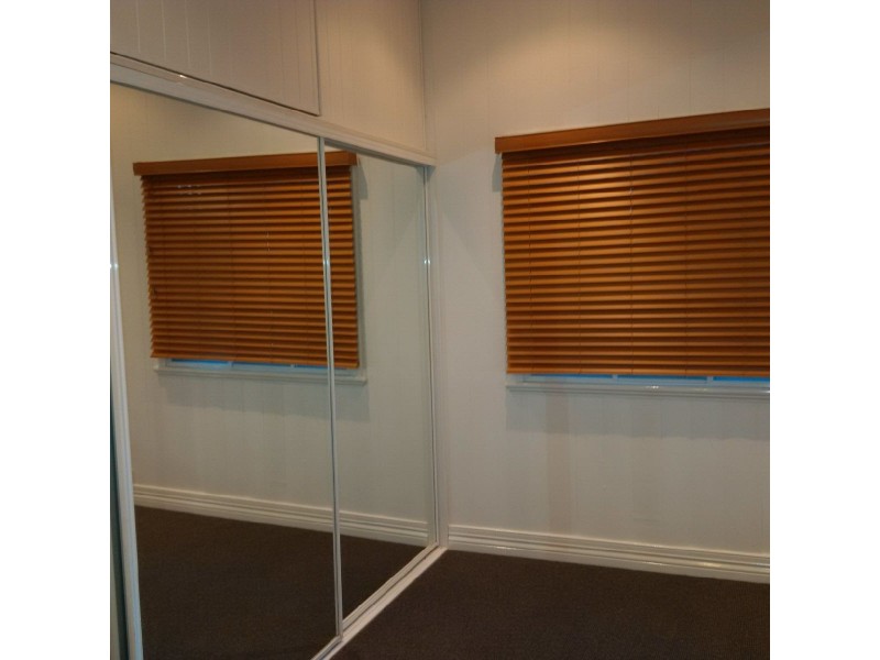 33 Marne Rd, Albion QLD 4010