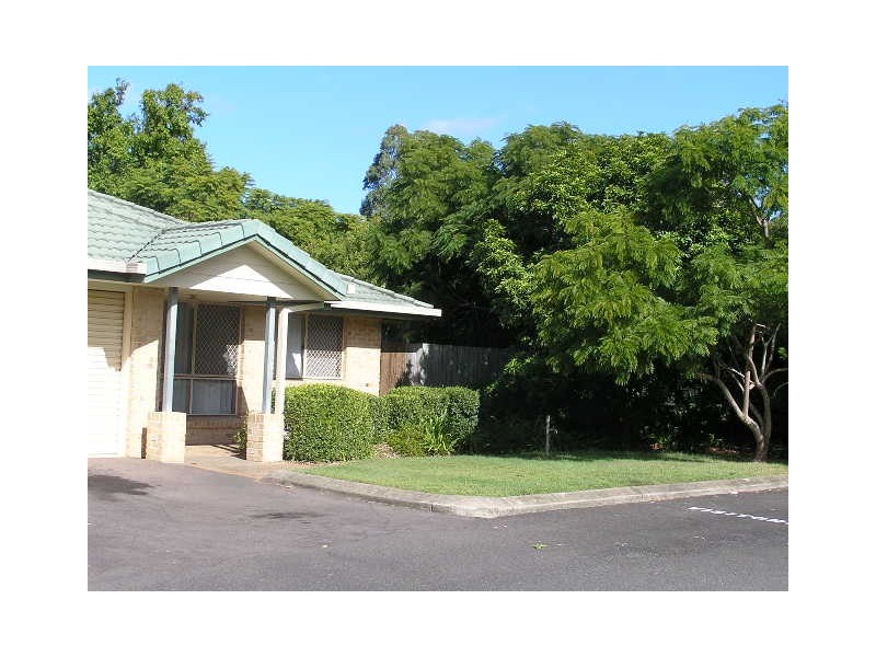 121 Golden Avenue, Calamvale QLD 4116