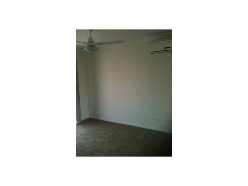 26 Petersen, Morayfield QLD 4506