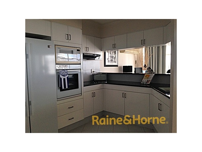 U16A/5 Bayview Street, Runaway Bay QLD 4216