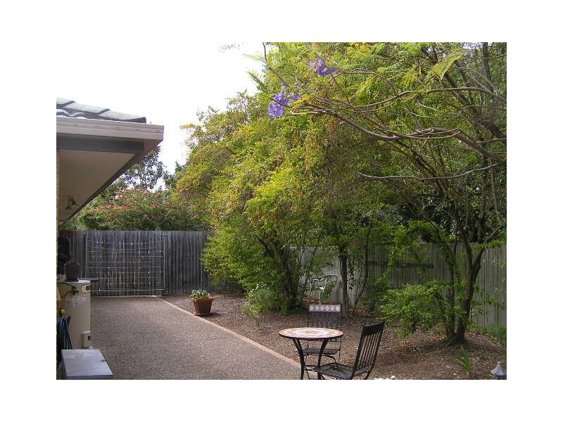 121 Golden Avenue, Calamvale QLD 4116