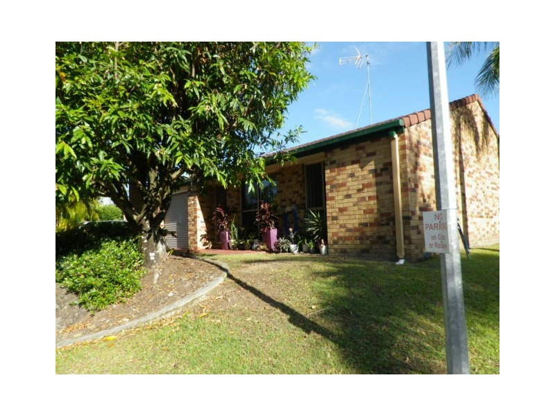 51 OLSEN AVENUE, Labrador QLD 4215