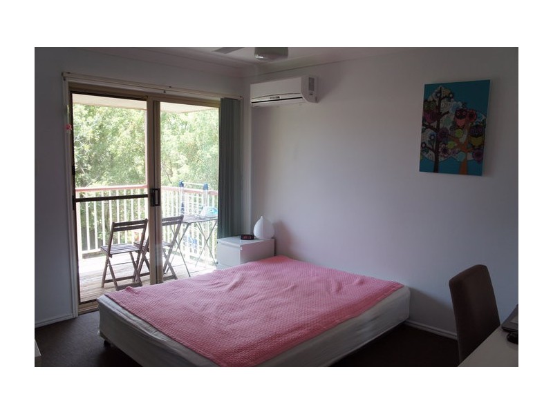 121 Golden Avenue, Calamvale QLD 4116