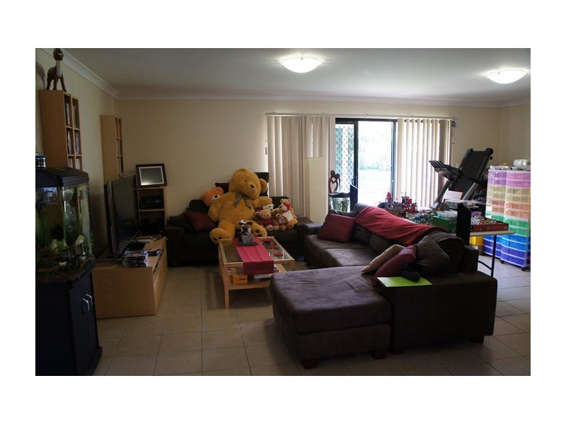 8 Winifred Street, Algester QLD 4115