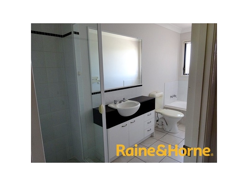 4/11 Federation Street, Wynnum West QLD 4178