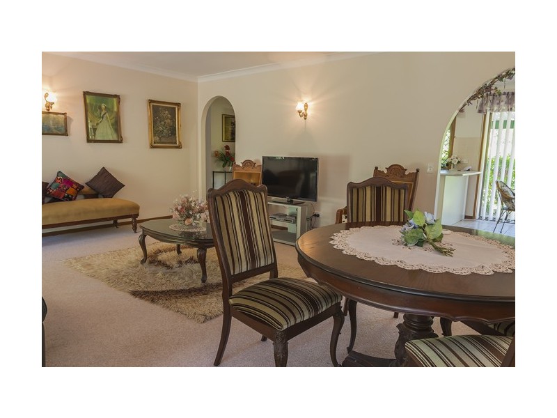 279 Horizon Drive, Westlake QLD 4074