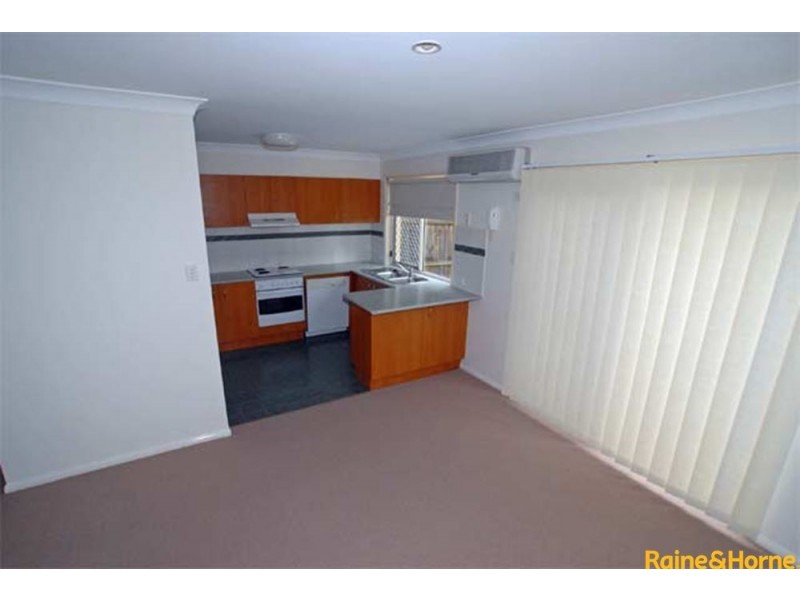 10 Chapman Place, Oxley QLD 4075