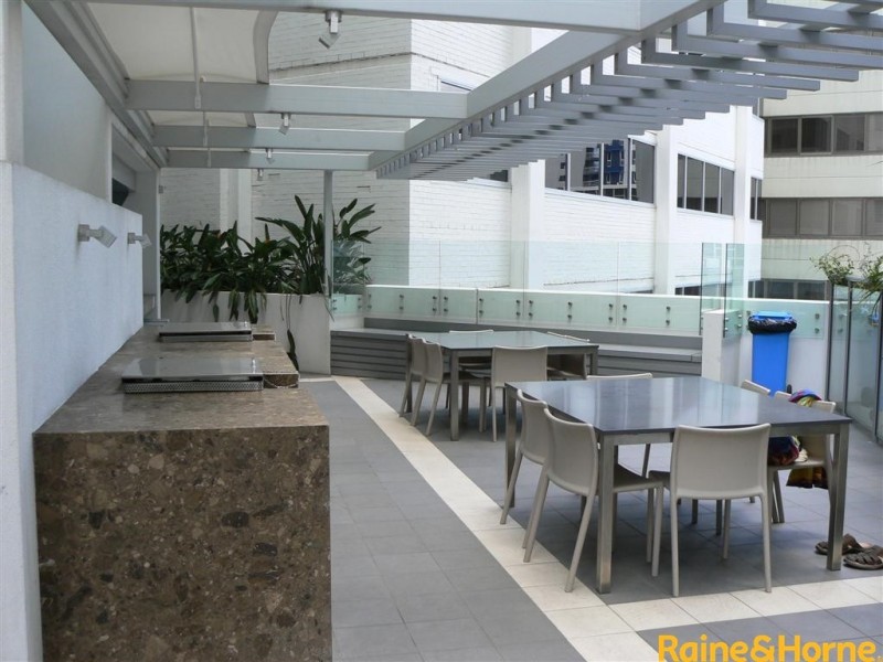 18 Tank Street, Brisbane City QLD 4000