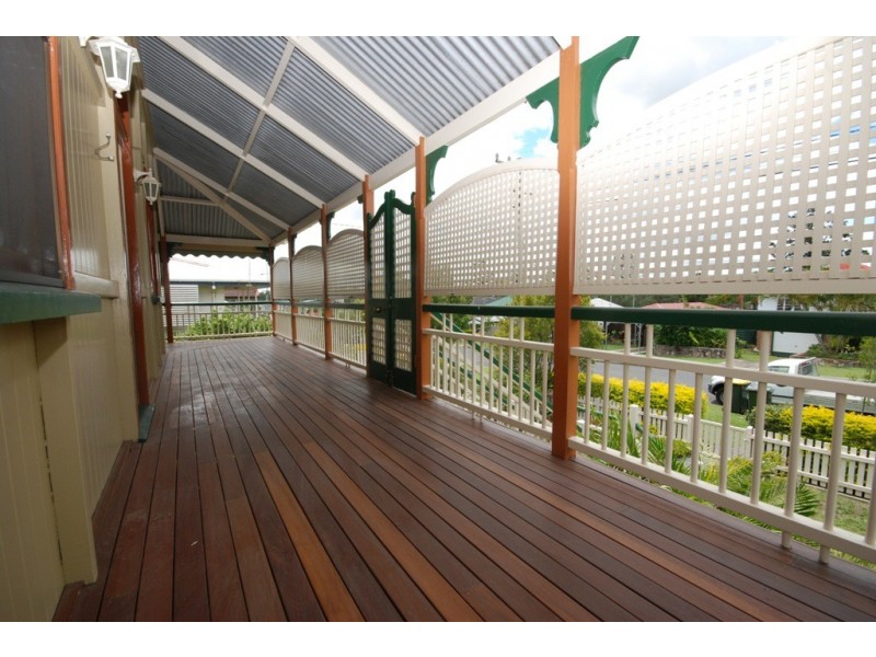 31 Price, Oxley QLD 4075