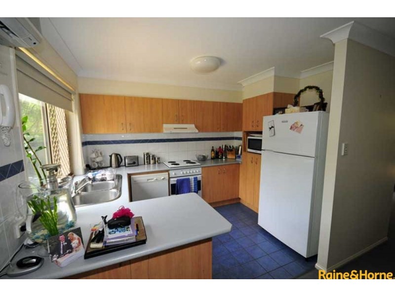 10 Chapman Place, Oxley QLD 4075