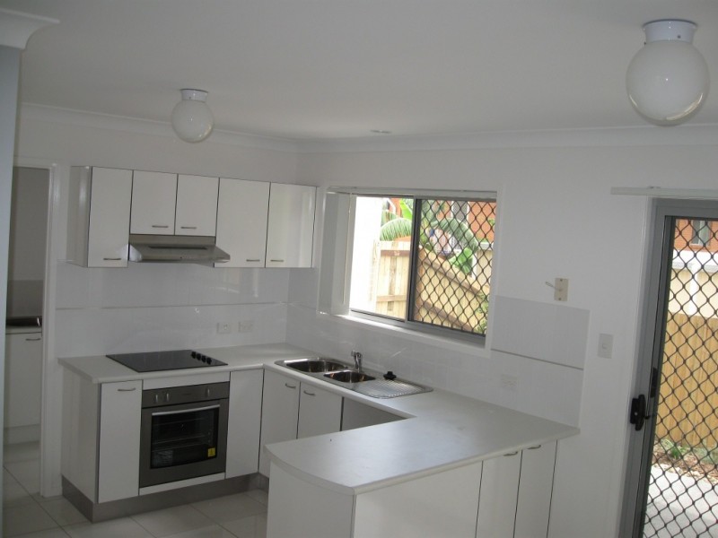 15 James Edward Street, Richlands QLD 4077