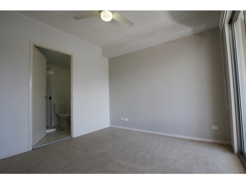 41 kingfisher lane, East Brisbane QLD 4169