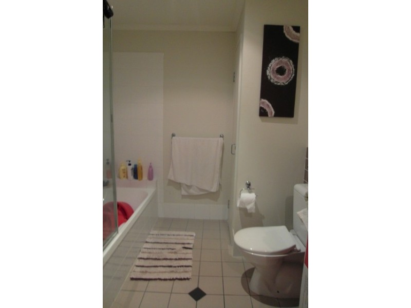 54 Vernon Terrace, Teneriffe QLD 4005