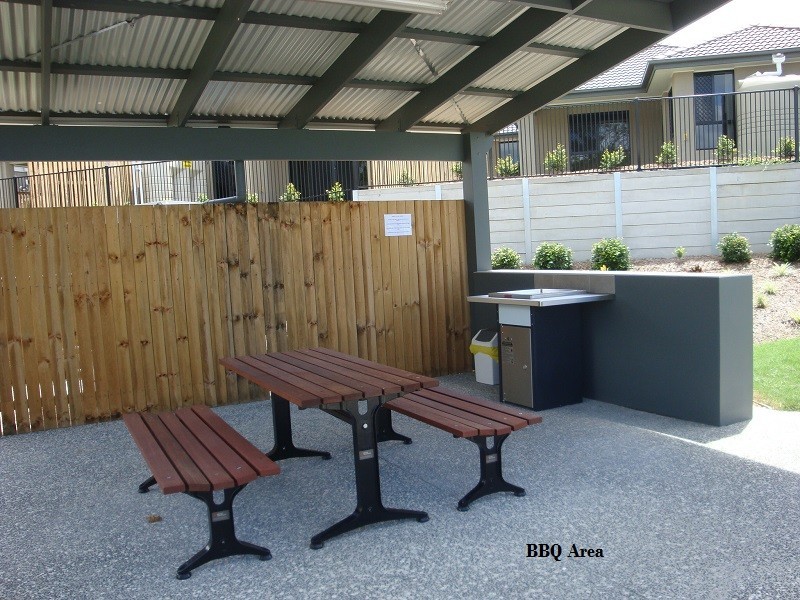 8 MacQuarie Way, Browns Plains QLD 4118