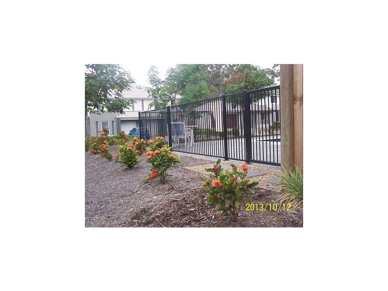 8 MacQuarie Way, Browns Plains QLD 4118