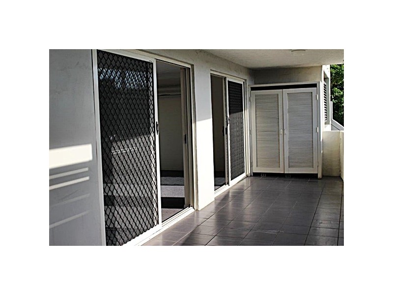 1 69 Coonan Street, Indooroopilly QLD 4068