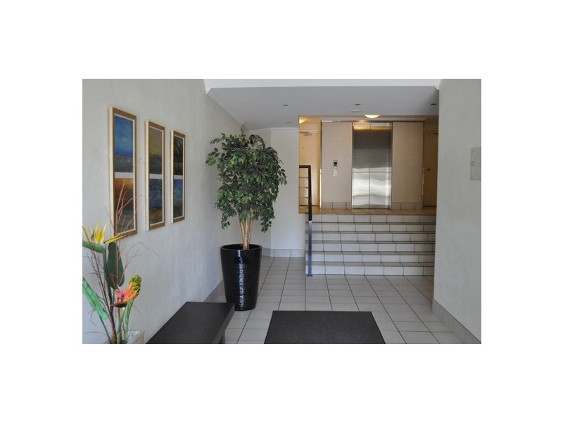 12/16 Grosvenor Road, Indooroopilly QLD 4068