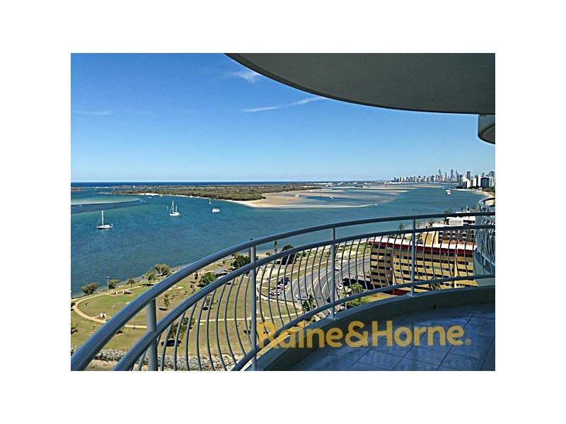 5 Bayview Street, Runaway Bay QLD 4216
