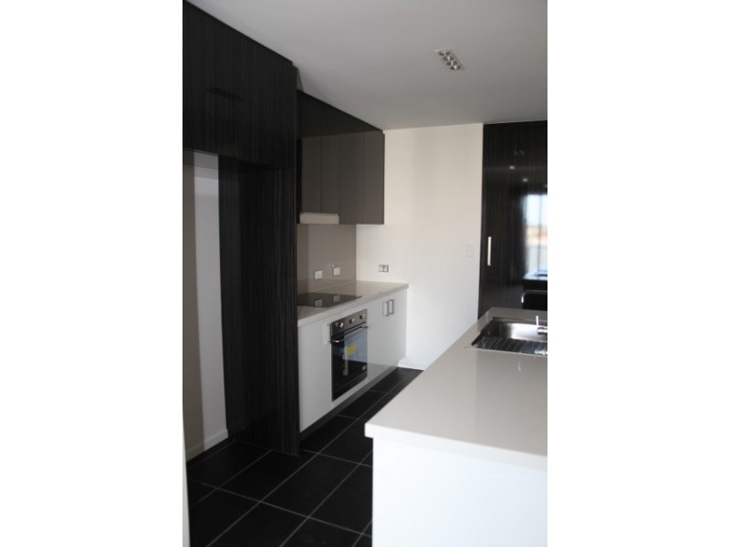 305 / 85 O’CONNELL STREET, Kangaroo Point QLD 4169