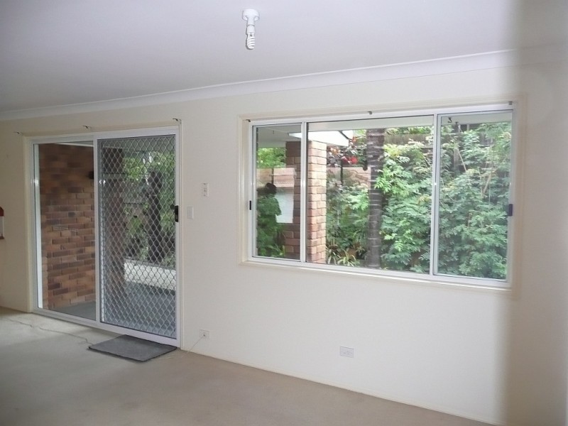 112/97 Edmund Rice Drive, Southport QLD 4215