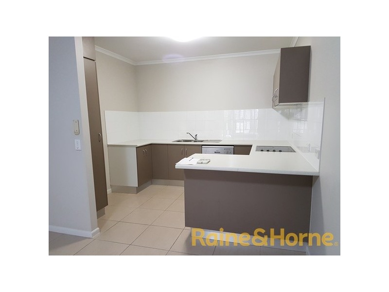 U017 / 92 – 98 Digger St, Cairns City QLD 4870