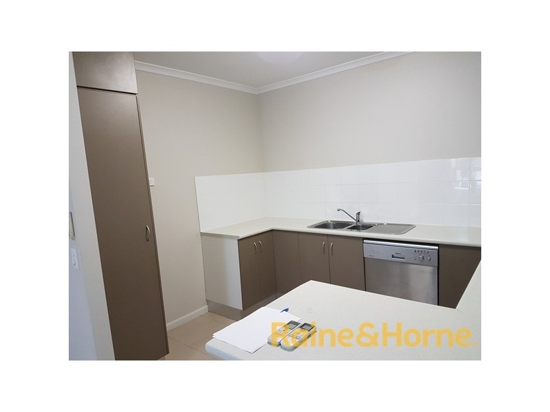 U017 / 92 – 98 Digger St, Cairns City QLD 4870