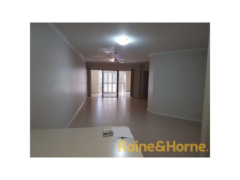 U017 / 92 – 98 Digger St, Cairns City QLD 4870