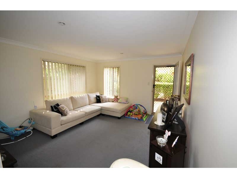 10 Chapman Place, Oxley QLD 4075