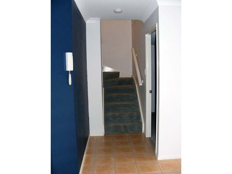 U25/21 Chessom, Mitchelton QLD 4053