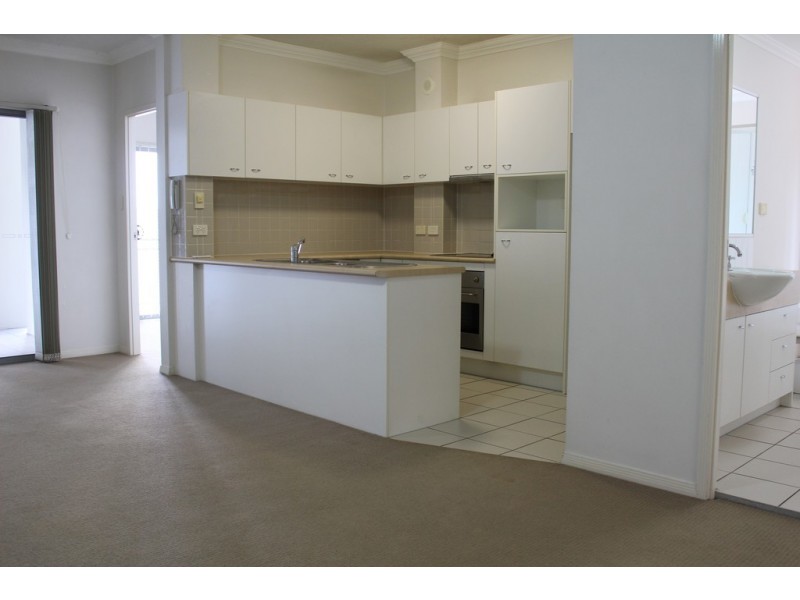 25 28 Belgrave Road, Indooroopilly QLD 4068