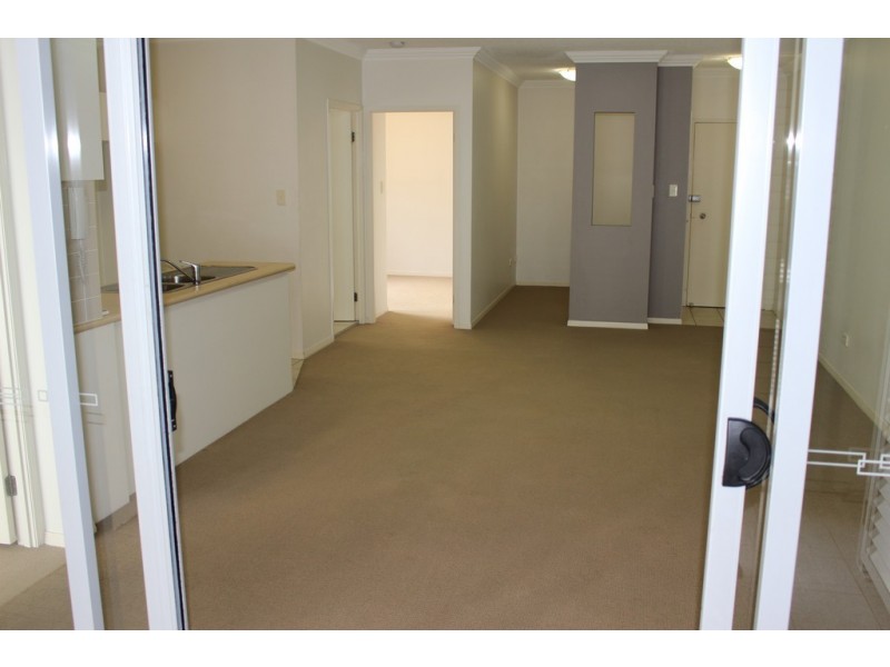 25 28 Belgrave Road, Indooroopilly QLD 4068
