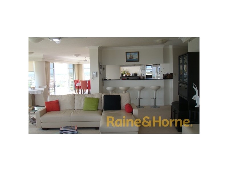 5 Bayview Street, Runaway Bay QLD 4216