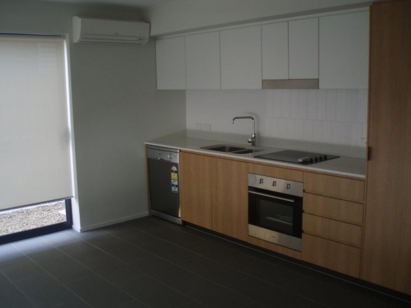 2 Garden Terrace, Newmarket QLD 4051