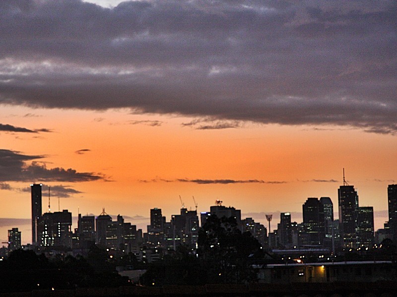 15 Dansie Street, Greenslopes QLD 4120