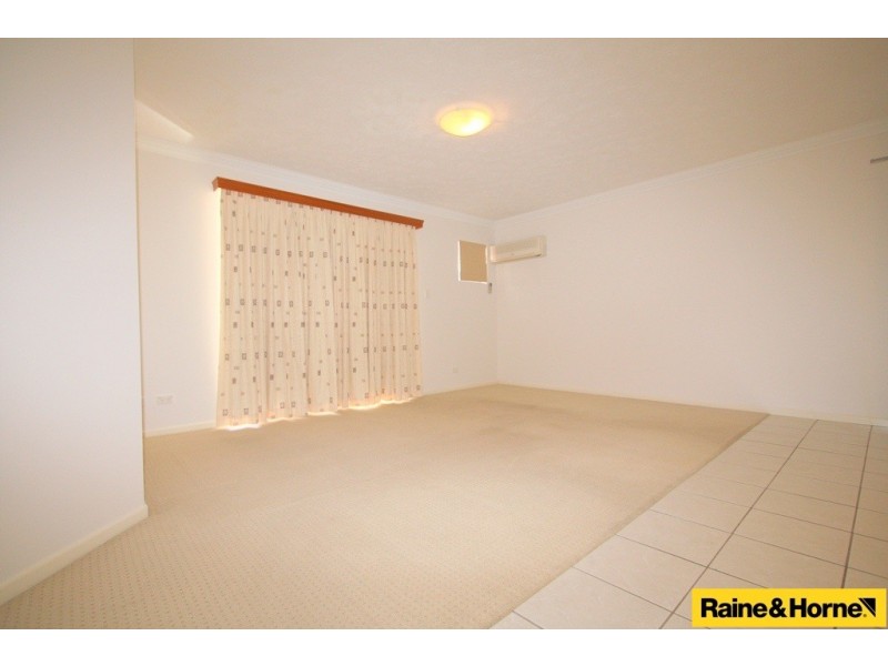 15 Dansie Street, Greenslopes QLD 4120