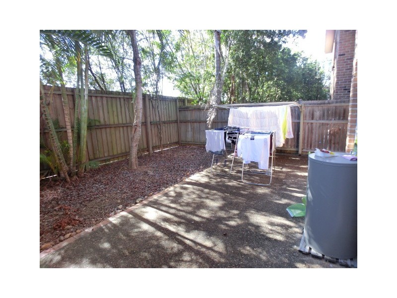 121 Golden Avenue, Calamvale QLD 4116