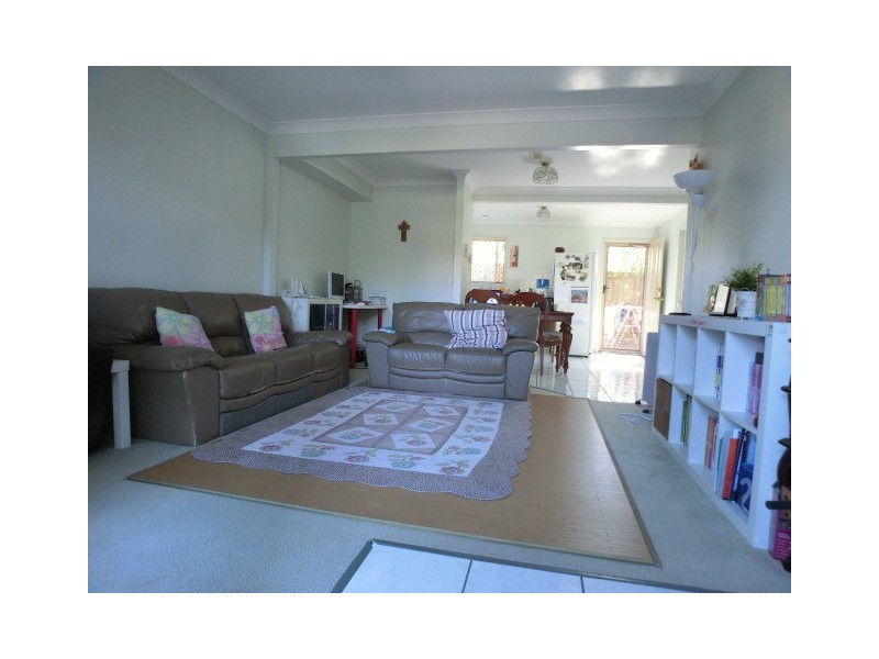 121 Golden Avenue, Calamvale QLD 4116