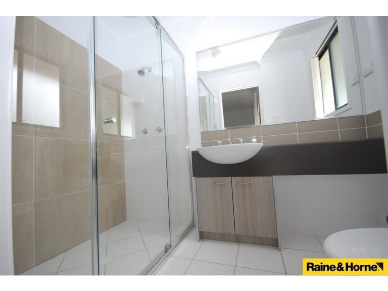 54 Outlook Place, Durack QLD 4077