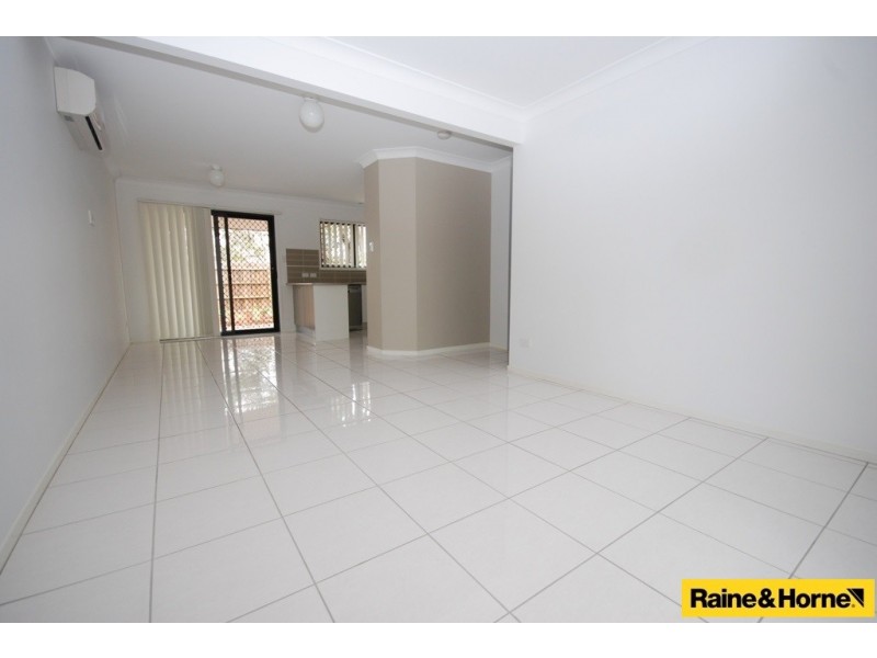 54 Outlook Place, Durack QLD 4077