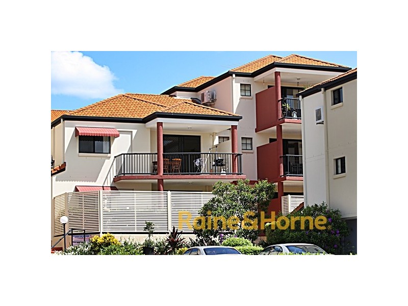 15 Dansie Street, Greenslopes QLD 4120