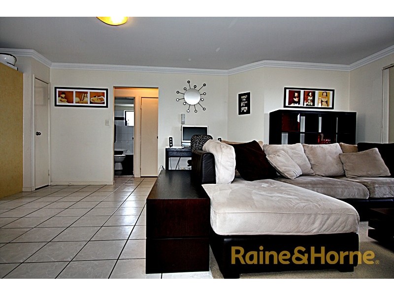 15 Dansie Street, Greenslopes QLD 4120