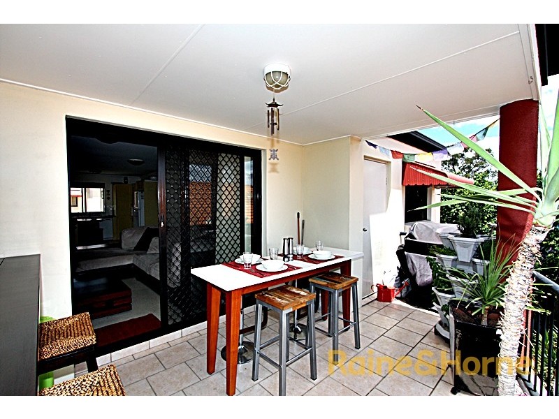 15 Dansie Street, Greenslopes QLD 4120