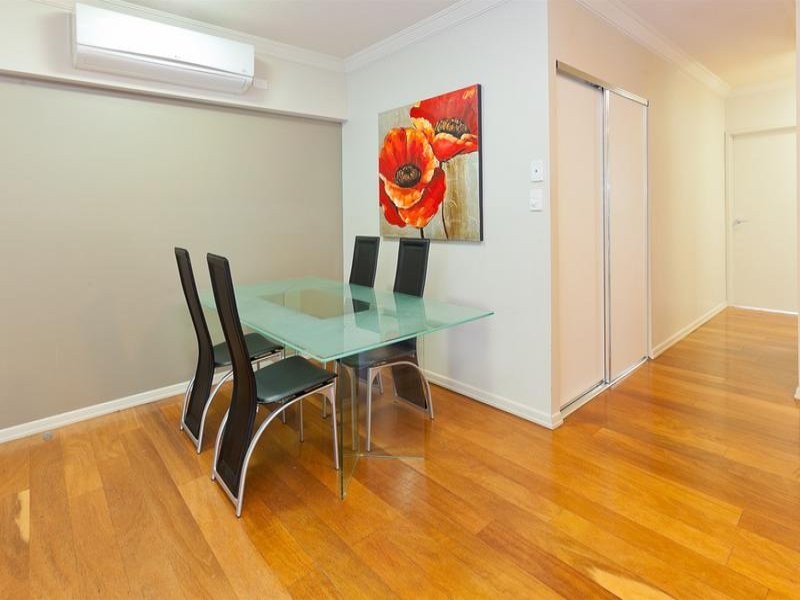 21 Miles Street, Clayfield QLD 4011