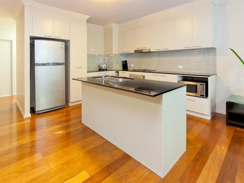 21 Miles Street, Clayfield QLD 4011