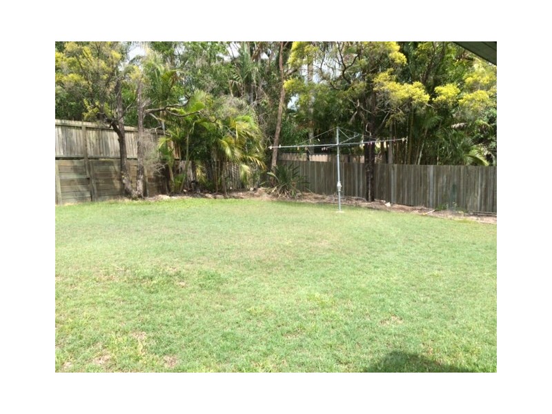 279 Horizon Drive, Middle Park QLD 4074