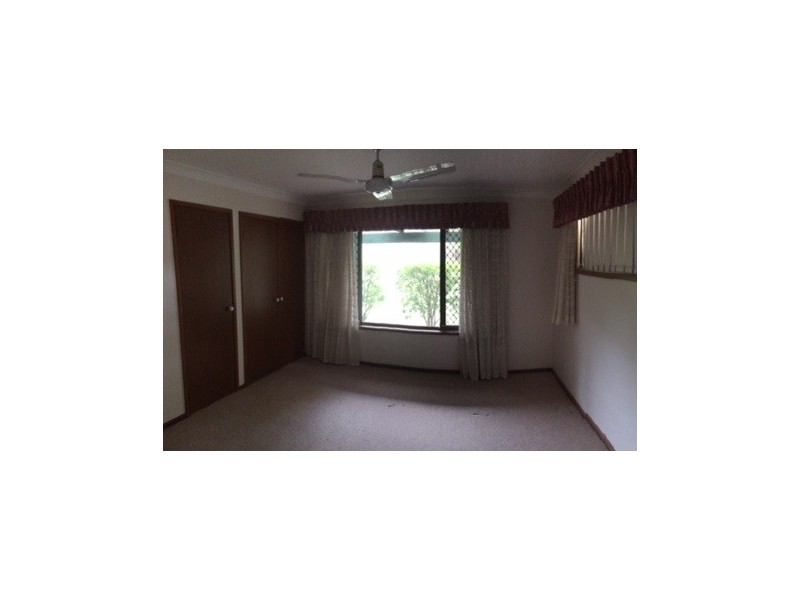 279 Horizon Drive, Middle Park QLD 4074